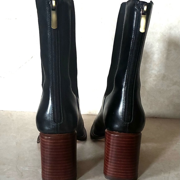 Steve Madden Downtown Black Leather Ankle Boots - Picture 3 of 4